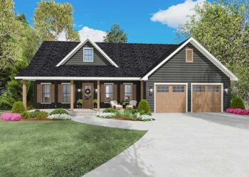 Traditional Style House with 3 Beds, 3 Baths, and a 2 Car Garage