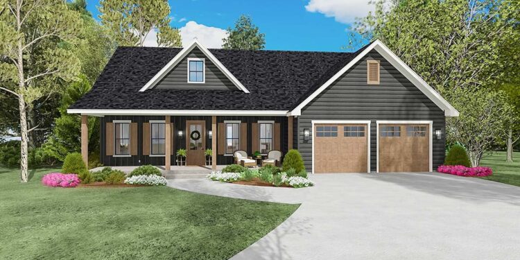 Traditional Style House with 3 Beds, 3 Baths, and a 2 Car Garage