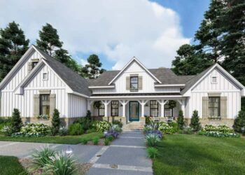 New American Farmhouse with Split-Bedroom Layout – ~2,459 Sq Ft of Elegant, Efficient Family Living