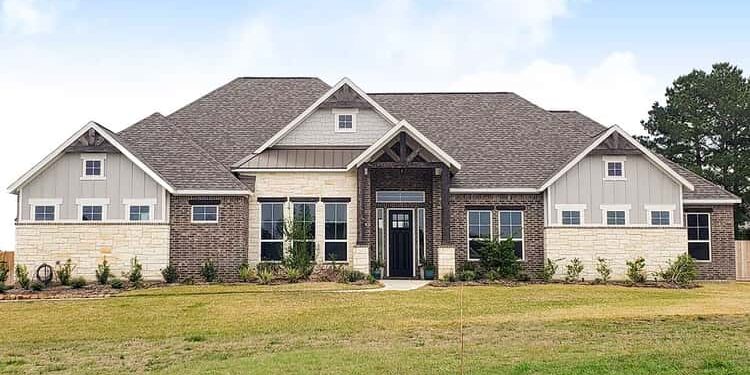 Exclusive New American Home with Game Room – Spacious, Stylish Living for Family & Fun