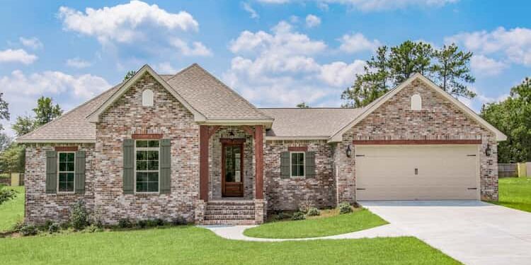 4-Bed House Plan with Open Layout