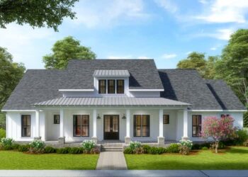 Modern Farmhouse with Vaulted Rear Porch – ~2,815 Sq Ft of Relaxed, Stylish Living