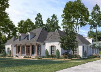 Acadian-Inspired Home – ~3,048 Sq Ft with 4 Bedrooms, 3.5 Bathrooms & 3-Car Garage