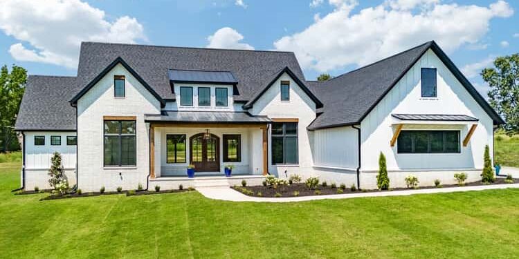 4-Bed Transitional Home with Outdoor Living & Game Room – ~3,697 Sq Ft of Balanced, Stylish Living