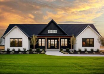 4-Bed Modern Farmhouse with Outdoor Kitchen & Fireplace – Spacious, Stylish & Entertainer-Friendly (~3,362 Sq Ft)