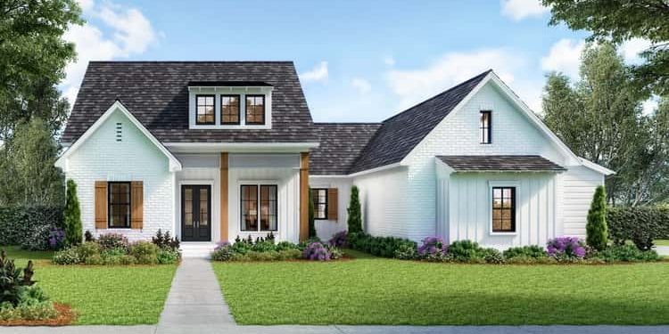 Exclusive 4-Bed Southern Cottage with 3-Car Side-Entry Garage – Warm Charm, Smart Flow & Timeless Comfort (~3,100 Sq Ft)