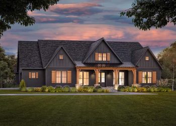 Split Bedroom Modern Farmhouse with Outdoor Kitchen & Optional Game Room – Comfortable, Open & Entertaining (~2,326 Sq Ft)