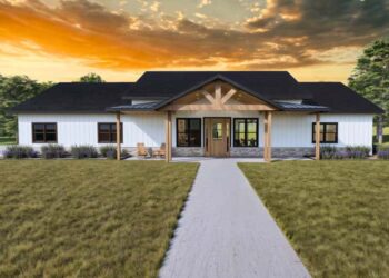 4-Bed Modern Farmhouse Ranch with Kid’s Wing – Cozy, Kid-Friendly & Versatile (~2,524 Sq Ft)
