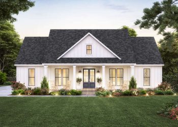 Modern Farmhouse Plan – Spacious, Stylish & Practical 3-Bed, 2.5-Bath Home (~1,924 Sq Ft)