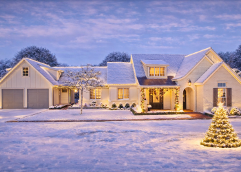 3-Bed Country Cottage with Optional Loft Above Garage – ~2,235 Sq Ft of Charming, Smartly Designed Living