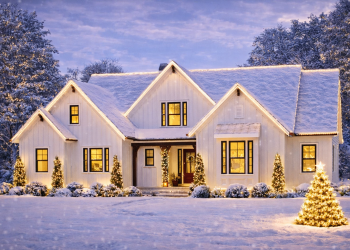 New American Farmhouse with Central Gable & Vaulted Open Concept Layout – Spacious, Connected & Comfortable