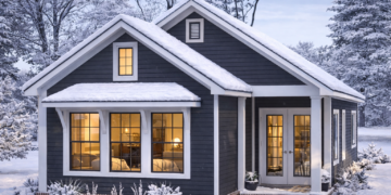 Traditional House Plan – 1,011 Sq Ft, 2 Bedrooms, 2 Bathrooms