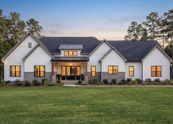 Modern Farmhouse Plan – 2,398 Sq Ft, 3–4 Bedrooms, 2.5 Bathrooms