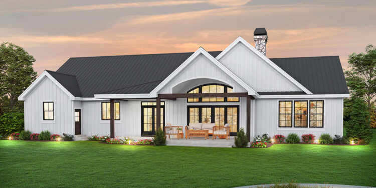 Modern Farmhouse Plan – 1,975 Sq Ft, 4 Bedrooms, 2 Bathrooms