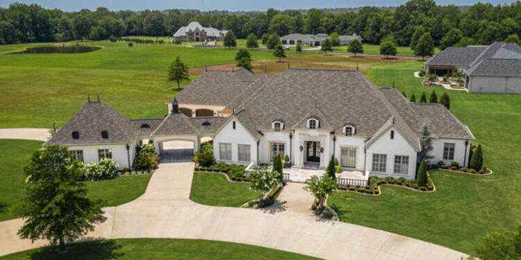 European Luxury House Plan – 5,739 Sq Ft, 5 Bedrooms, 6 Bathrooms