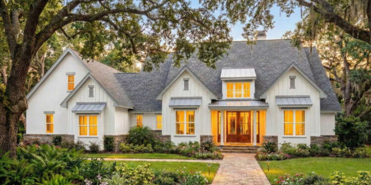 Modern Transitional Plan – 2,690 Sq Ft, 4–5 Bedrooms, 3.5 Bathrooms