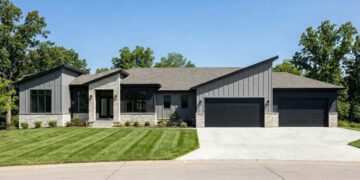 Contemporary Modern House Plan – 5,317 Sq Ft, 6 Bedrooms, 4 Bathrooms